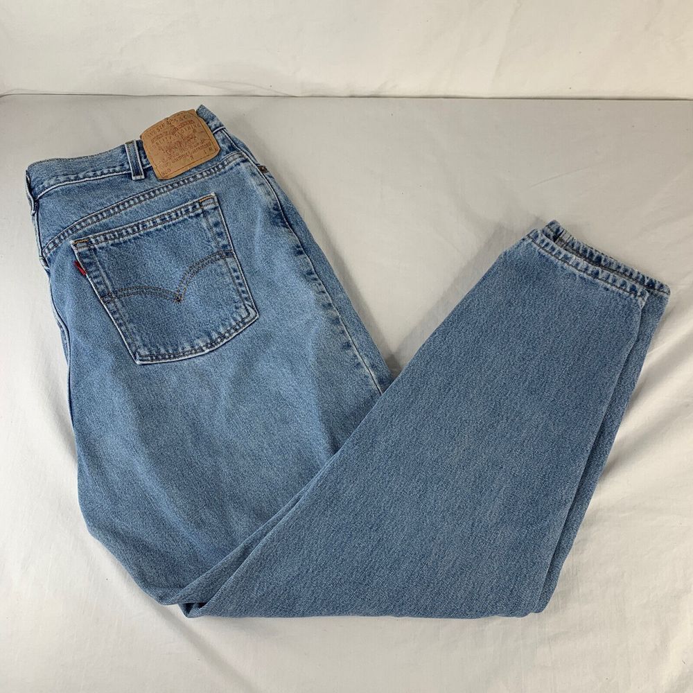 Vintage Women's Levis 550 Jeans, Made in USA,‎ Relaxed Fit, Tapered Leg, Size 20